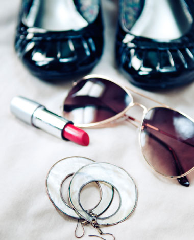 ventes de bijoux, chaussures et cosmétiques